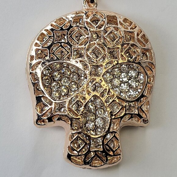 Large Crystallized Golden Skull Pendant Necklace - Picture 2 of 12